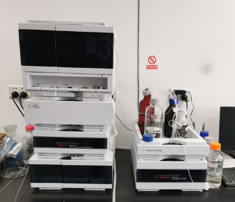 高效液相色谱仪